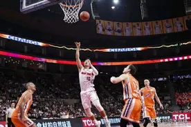 广东宏远华南虎之铁血硬汉赵睿图片