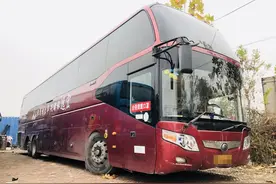 宇通首款大容量豪华错层大巴神剑行，却因排放即将淡出历史舞台图片