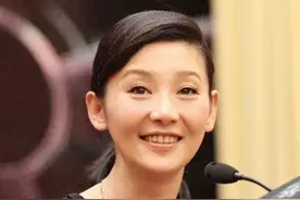 徐帆最不值，被王志文赶出门，给冯小刚当6年小三，婚后又无子女图片