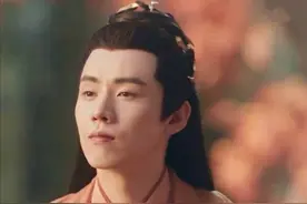 明明男帅女美，怎么一穿古装就丑成这样？图片