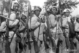 不可忽视的中国民兵组织，鼎盛时多达3000万，轻重武器一应俱全图片