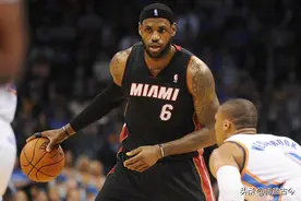 NBA攻防一体的四个段位：詹姆斯钻石，科比大师，乔丹最强王者图片