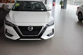 2021款轩逸到店，11.9万起，配行车记录仪，搭1.6L图片