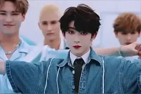 当代男爱豆：“浓妆糊面、花枝招展”，拜托清爽一点不好吗？图片