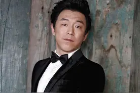 “草根影帝”黄渤：成名后娶初恋为妻，和林志玲的故事没那么简单图片