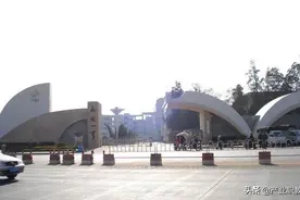 上线率100%，居全市第二！云南玉溪这几所重点高中，你知道哪些？图片