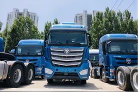 欧曼EST穿越版国六牵引车 560马力+采埃孚自动挡，43万你会买吗？图片