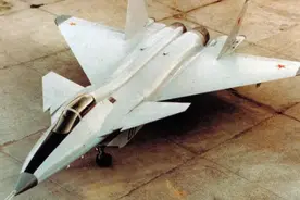 苏联科技的巅峰，被人遗忘的五代战机：米格MFI重型战斗机图片