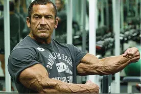 男生身高170很矮吗？健美史上的三大传奇人物，个头都不够一米七图片