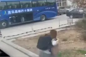 北大毕业的父亲被女儿网上公开辱骂，谁更可恶？谁有心理问题？图片