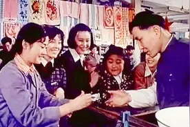 任冶湘、张闽、郭凯敏、张海燕齐聚《青春万岁》留下青春最美时光视频封面