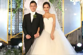 LOL小智还是忘不了伊芙蕾雅！谈天蚕土豆嗤之以鼻，写的书真不行图片