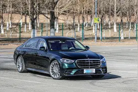 开奔驰S级的身家至少要多少？老司机评测全新奔驰S级图片