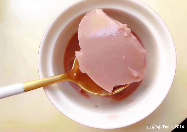 牛奶加水炖花胶不凝固 2026年牛奶加水炖花胶不凝固的原因