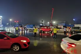 大雨来袭！在咸阳城区“看海”有些难……图片