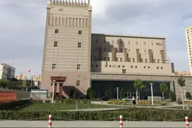 新疆阿图什市，有27万人口的无花果之乡图片