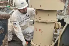 中国船级社签发首批新版“国内航行海船安全与环保证书”图片