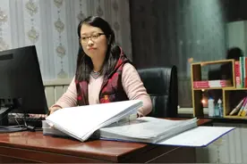 致敬“社区守护者”|刘娇娇——既是指挥员，也是战斗员图片