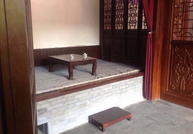 火地、火炕、暖阁与手炉，紫禁城里的皇家保暖措施，有多全面？