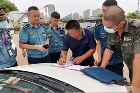 持续一个月！南昌专项整治西客站出租车网约车营运秩序图片