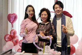 郎朗吉娜官宣得子，却因晒图照片引争议：违背孩子生长规律图片