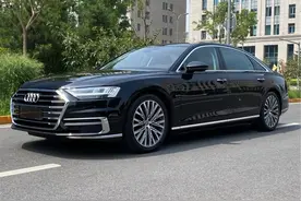 70万左右的奥迪A8L能买吗？汇总优缺点，硬实力很强图片