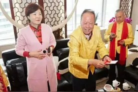 黄楚龙：深圳最大的隐形富豪，资产过千亿，可惜已是加拿大富豪图片