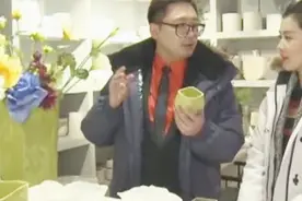 客厅足够大选个大花瓶好，设计师告诉你，还有更好的选择视频封面