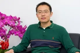 华为“太子”叛逃，李一男天才变囚犯，任正非收购李一男的湾港图片