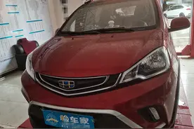 国产向上，再无廉价！3万多买一辆吉利远景X1，买家悔不当初图片