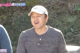 「燃烧的青春」金光奎大叔专业打苍蝇几十年 每个动作都搞笑视频封面