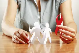 无意中得知大学室友检测出了HIV他却瞒着我们，有点儿害怕该咋办图片