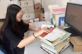 提高民办教师教龄补助和优待“势在必行”，老民办教师等不起了图片
