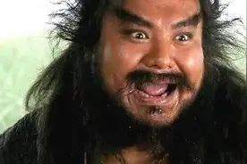 李逵母亲被老虎吃掉，为何梁山好汉还大笑。其中有2个现实的问题图片