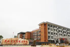 可容纳4000人！贵港这所学校新校区实景亮相图片