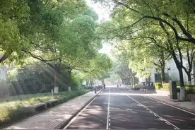 室友的秘密（上）图片