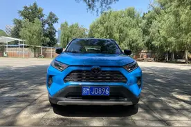 20多万没要本田CR-V却提了丰田RAV4荣放 7000公里后 车主有话要说图片