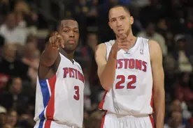 没这个能力知道吗？五位被赶鸭子上架的球队老大图片