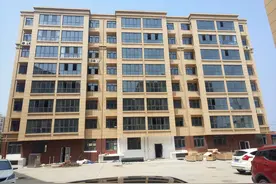 河北：玉田县工业用地建“商住楼”图片