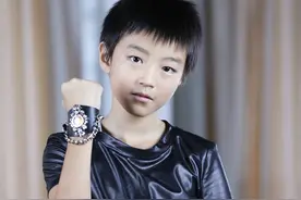 盘点少年成名虎牙少年——王俊凯事业井喷式增长事迹图片