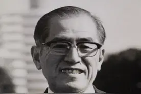 日本宪法与日本人：宪法是如何促进日本人拥有价值和尊严的图片