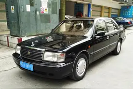 老爸眼里的“好车”将停产，它叫丰田皇冠图片