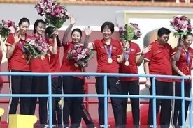 中国女排队员豪车揭秘：朱婷座驾价格只是张常宁豪车的零头图片