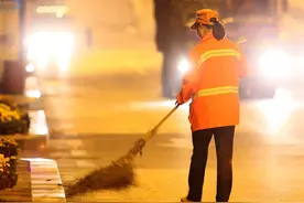 工资每年涨5-10%！潍坊出台21条提高环卫工人待遇具体措施图片