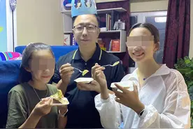 李阳否认家暴女儿委托律师维权，教育旷课早恋女儿有言语争执，李阳妹妹：他们父女关系不是可以而是非常好图片
