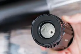 越来越多人把汽车坐垫套扔了！今年流行这3样车品，档次享受不贵图片