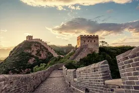 为什么万里长城能千年不倒？答案已经揭晓，但现代无人敢用图片
