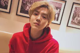 鹿晗：我做的每一个选择都挺勇敢，与关晓彤公开恋情三年如一日图片