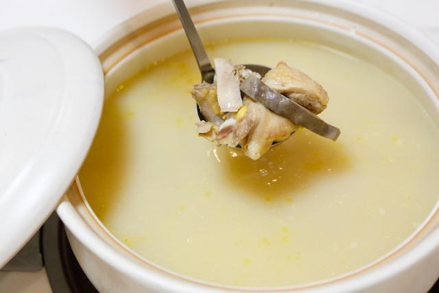 花胶猪肚雪梨汤 2026年花胶煲猪肚