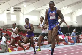 12秒81！男子110米栏跑疯了，刘翔退居历史第4，亚洲新飞人诞生图片